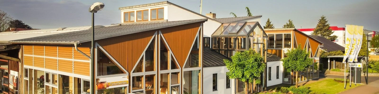 Hero Startseite Holz Schroeer