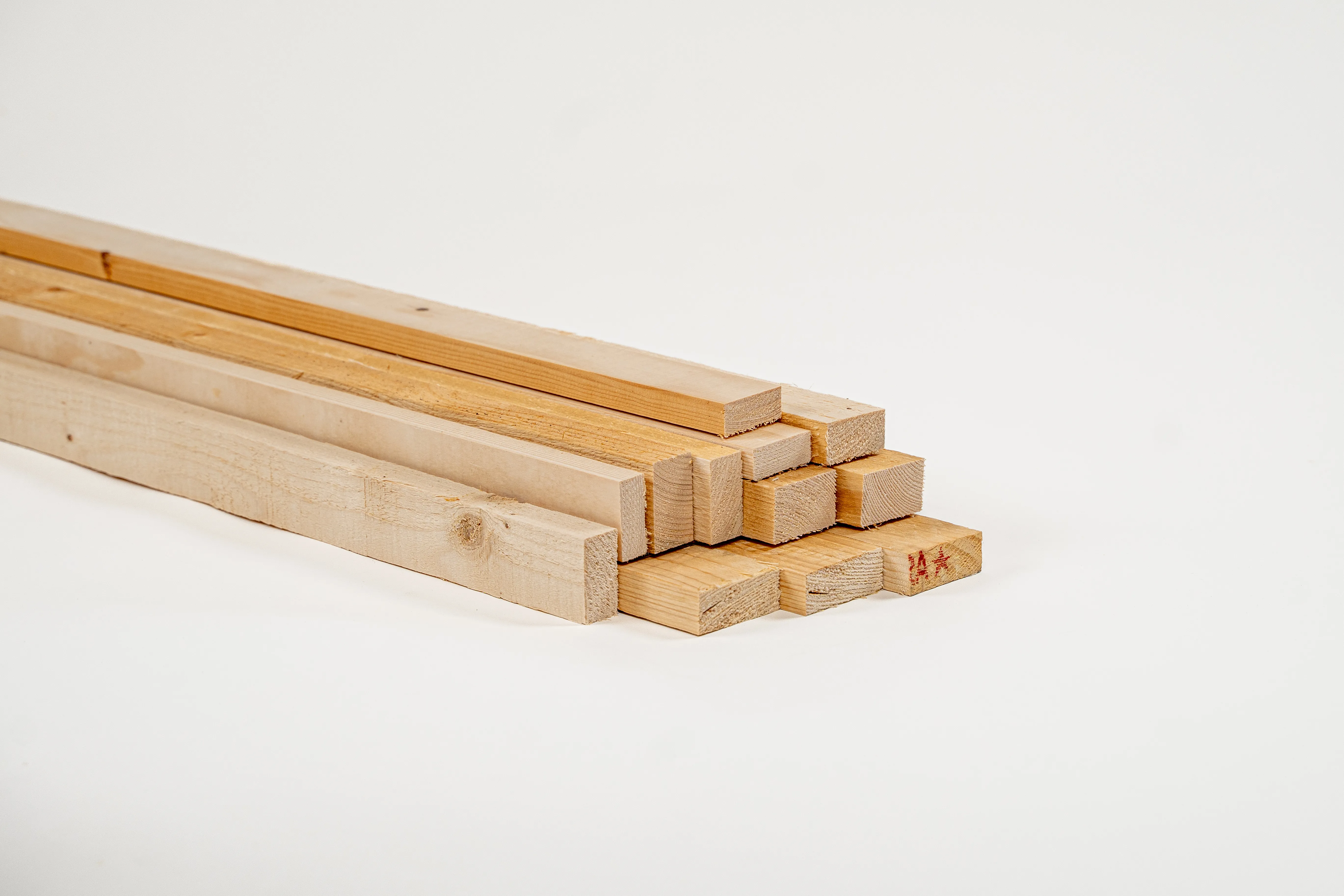 \\app\OnlineShop\Bauen mit Holz\Dachlatten & Kanthölzer\04002451.jpg