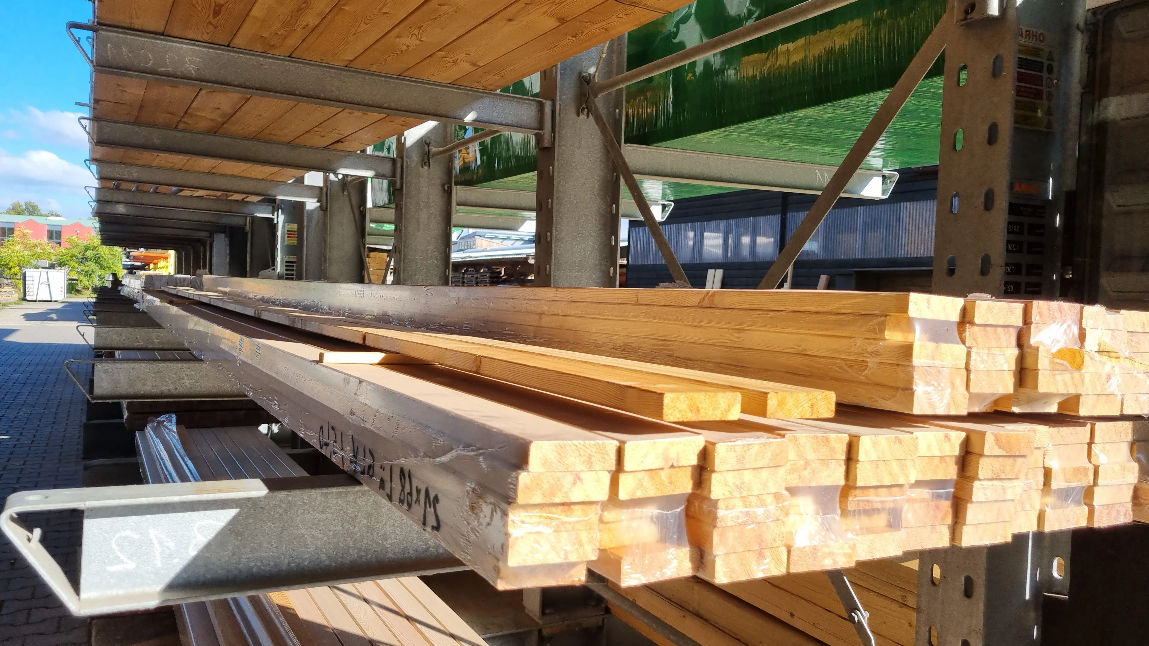 \\app\OnlineShop\Bauen mit Holz\Brettware & Bohlen\09107766.jpeg