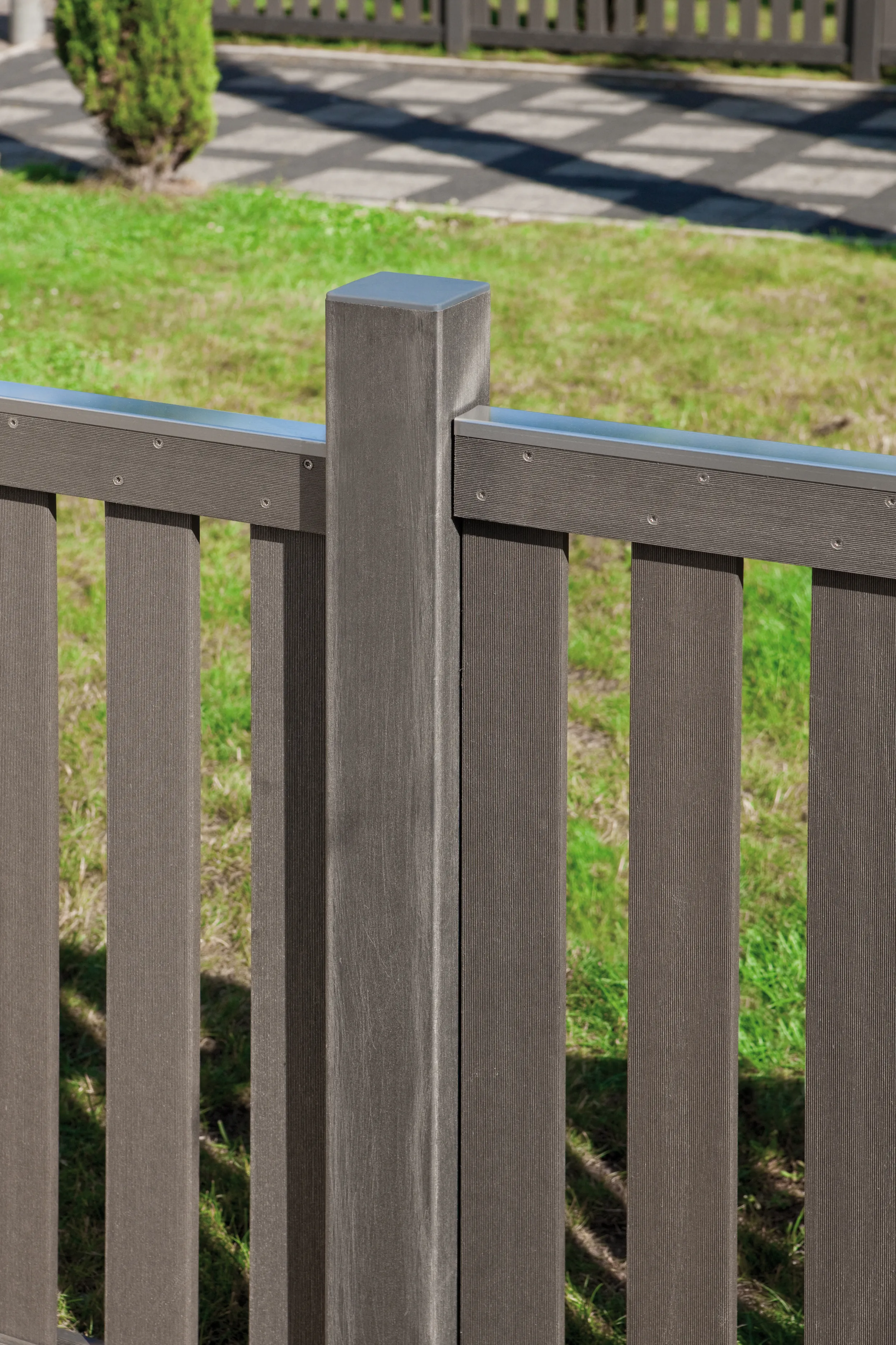 Vorgartenzaun Raja WPC 149 x 85cm